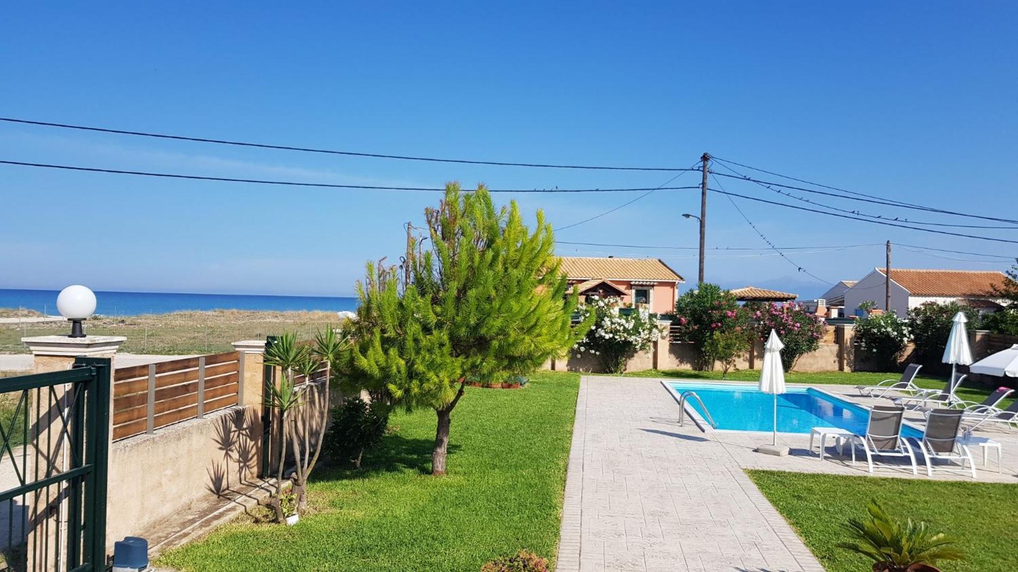 Almyra Beach House Corfu Almiros Beach Exterior foto